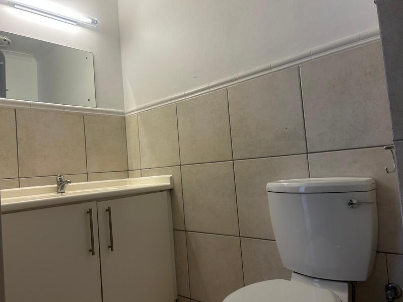 To Let 2 Bedroom Property for Rent in Gardens Western Cape
